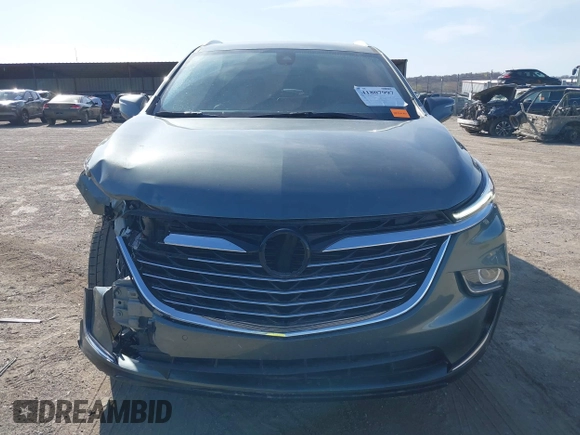 2022 Buick Enclave Essence with VIN 5GAERBKW3NJ142564, listed as a IAAI auction lot 41807997 with 72,998 mi miles. Bid and sale history available at carsss.com. Image 13.