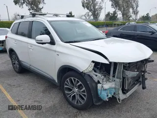 2018 Mitsubishi Outlander GT z VIN JA4JZ4AX4JZ010471, wystawiony jako IAAI lot #41881969 z przebiegiem 97 480 mil mil oraz . Historia ofert i sprzedaży dostępna na DreamBid. Obrazek 1.
