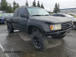 1995 Toyota T100 SR5 with VIN JT4VD12FXS0012757, listed as a Copart auction lot 43280635 with 169,283 mi miles and Salvage Title. Bid and sale history available at DreamBid. Image 4.