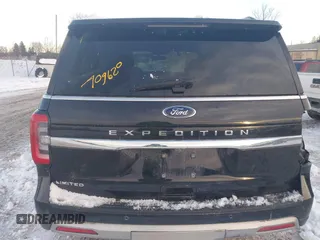 2024 Ford Expedition Limited with VIN 1FMJU2A81REA09620, listed as a IAAI auction lot 41272829 with 34,217 mi miles. Bid and sale history available at carsss.com. Image 17.