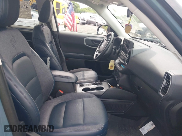 2021 Ford Bronco Sport Outer Banks with VIN 3FMCR9C68MRB15681, listed as a IAAI auction lot 42639690 with 17,061 mi miles and . Bid and sale history available at DreamBid. Image 5.