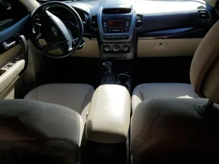 2015 Kia Sorento LX with VIN 5XYKT3A6XFG640952, listed as a Copart auction lot 53365165 with 126,266 mi miles and Salvage Title. Bid and sale history available at carsss.com. Image 8.
