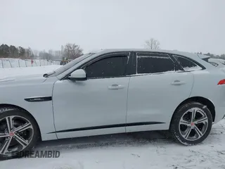 2017 Jaguar F-Pace 35t R-Sport with VIN SADCL2BV0HA060962, listed as a IAAI auction lot 41748070 with 117,718 mi miles and . Bid and sale history available at DreamBid. Image 14.