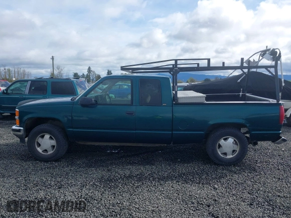 1997 Chevrolet Silverado 1500 with VIN 1GCEK19RXVE110345, listed as a IAAI auction lot 41911626 with 261,908 mi miles and . Bid and sale history available at DreamBid. Image 15.
