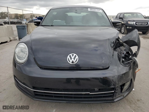 2012 Volkswagen Beetle 2.0T Turbo w/Sun/Sound with VIN 3VWV67AT2CM664806, listed as a Copart auction lot 86595164 with 158,239 mi miles and Salvage Title. Bid and sale history available at carsss.com. Image 5.