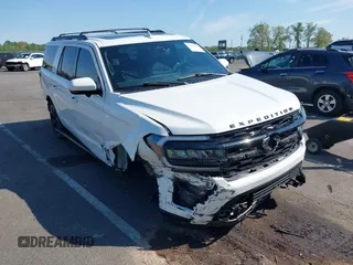 2023 Ford Expedition Max Limited z VIN 1FMJK2A85PEA58256, wystawiony jako IAAI lot #42166623 z przebiegiem 23 806 mil mil oraz . Historia ofert i sprzedaży dostępna na DreamBid. Obrazek 1.