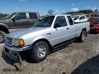 2002 Ford Ranger XL Fleet with VIN 1FTYR44V42PB63895, listed as a Copart auction lot 71995014 with 198,209 mi miles and Salvage Title. Bid and sale history available at carsss.com. Image 1.