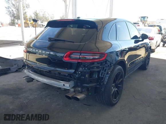 2015 Porsche Macan S with VIN WP1AB2A58FLB51761, listed as a IAAI auction lot 41881994 with 45,540 mi miles. Bid and sale history available at carsss.com. Image 4.