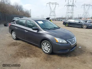 2013 Nissan Sentra SR with VIN 3N1AB7AP7DL717946, listed as a IAAI auction lot 41810319 with 135,980 mi miles. Bid and sale history available at carsss.com. Image 1.
