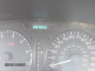 2004 Oldsmobile Alero GL1 z VIN 1G3NL52E24C192576, wystawiony jako IAAI lot #42279477 z przebiegiem 207 050 mil mil oraz . Historia ofert i sprzedaży dostępna na DreamBid. Obrazek 7.