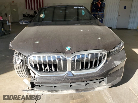 2024 BMW 5 Series 530i with VIN WBA43FJ00RCR87900, listed as a Copart auction lot 74471474 with 2,422 mi miles and Salvage Title. Bid and sale history available at carsss.com. Image 5.