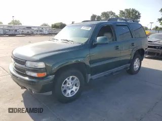 2003 Chevrolet Tahoe Z71 z VIN 1GNEK13T63R277528, wystawiony jako Copart lot #59726885 z przebiegiem 232 439 mil mil oraz Szkoda całkowita • Salvage title. Historia ofert i sprzedaży dostępna na DreamBid. Obrazek 1.