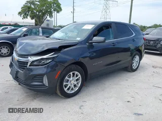 2022 Chevrolet Equinox LT z VIN 2GNAXUEVXN6145063, wystawiony jako IAAI lot #42062135 z przebiegiem 51 176 mil mil oraz . Historia ofert i sprzedaży dostępna na DreamBid. Obrazek 17.