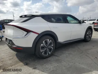 2023 Kia EV6 Light with VIN KNDC34LB4P5612286, listed as a Copart auction lot 78016034 with 13,152 mi miles and Salvage Title. Bid and sale history available at carsss.com. Image 3.