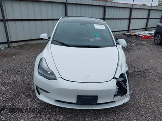 2023 Tesla Model 3 z VIN 5YJ3E1EA0PF608506, wystawiony jako IAAI lot #41748862 z przebiegiem 15 mil mil oraz . Historia ofert i sprzedaży dostępna na DreamBid. Obrazek 23.