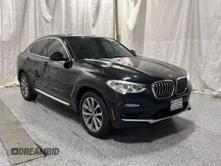 2019 BMW X4 xDrive30i z VIN 5UXUJ3C58KLG54108, wystawiony jako Copart lot #58958775 z przebiegiem 80 171 mil mil oraz Tytuł czysty. Historia ofert i sprzedaży dostępna na DreamBid. Obrazek 1.
