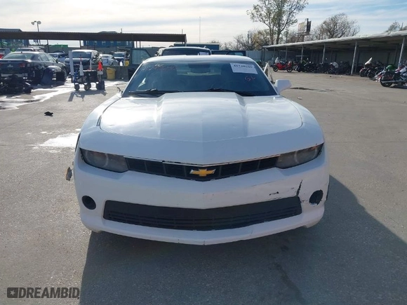 2014 Chevrolet Camaro LT with VIN 2G1FC1E32E9186270, listed as a IAAI auction lot 41248640 with NaN miles. Bid and sale history available at carsss.com. Image 12.