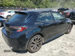 2020 Toyota Corolla Hatchback XSE with VIN JTNC4RBE3L3082836, listed as a Copart auction lot 67382824 with 70,915 mi miles and Salvage Title. Bid and sale history available at carsss.com. Image 3.