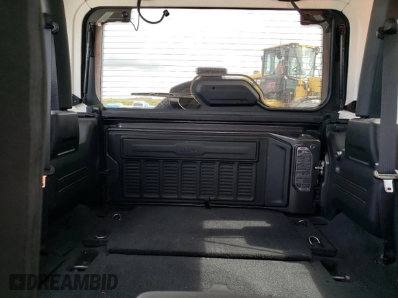 2020 Jeep Wrangler Sport with VIN 1C4GJXAG7LW274054, listed as a Copart auction lot 59922124 with 39,652 mi miles and Salvage title. Bid and sale history available at DreamBid. Image 10.