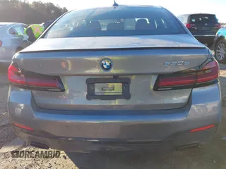 2023 BMW 5 Series 530e z VIN WBA13AG00PCM16532, wystawiony jako IAAI lot #41195273 z przebiegiem 21 335 mil mil oraz . Historia ofert i sprzedaży dostępna na DreamBid. Obrazek 17.