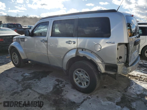 2011 Dodge Nitro SE z VIN 1D4PU2GK3BW506978, wystawiony jako Copart lot #87367774 z przebiegiem 119 412 mil mil oraz Szkoda całkowita • Salvage title. Historia ofert i sprzedaży dostępna na DreamBid. Obrazek 2.