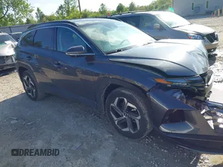2024 Hyundai Tucson Limited z VIN 5NMJECDE4RH297445, wystawiony jako IAAI lot #42226439 z przebiegiem 11 824 mil mil oraz . Historia ofert i sprzedaży dostępna na DreamBid. Obrazek 1.