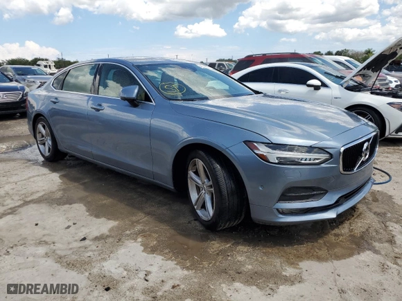 2018 Volvo S90 Momentum with VIN LVY982AK4JP023844, listed as a Copart auction lot 49919303 with 0 mi miles. Bid and sale history available at carsss.com. Image 4.