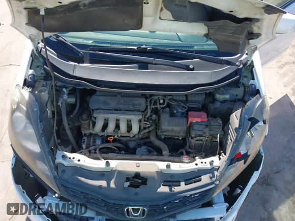 2013 Honda Fit Sport with VIN JHMGE8H54DC059358, listed as a IAAI auction lot 41776717 with 90,595 mi miles. Bid and sale history available at carsss.com. Image 10.