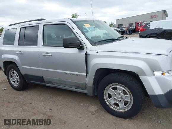 2011 Jeep Patriot Sport with VIN 1J4NT1GA1BD108246, listed as a IAAI auction lot 42010042 with 118,472 mi miles and . Bid and sale history available at carsss.com. Image 14.