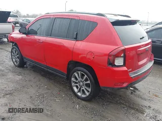 2016 Jeep Compass Sport z VIN 1C4NJCBA1GD703278, wystawiony jako IAAI lot #41568540 z przebiegiem 142 514 mil mil oraz . Historia ofert i sprzedaży dostępna na DreamBid. Obrazek 3.