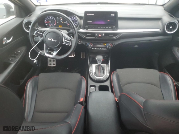 2022 Kia Forte GT with VIN 3KPF44AC0NE494566, listed as a Copart auction lot 43963585 with 41,787 mi miles and Salvage Title. Bid and sale history available at carsss.com. Image 8.
