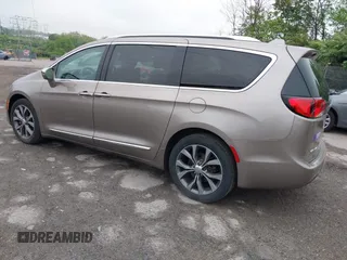 2017 Chrysler Pacifica Limited with VIN 2C4RC1GG4HR537737, listed as a IAAI auction lot 42151937 with 162,473 mi miles and . Bid and sale history available at DreamBid. Image 3.