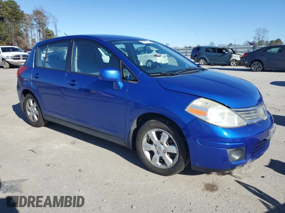 2009 Nissan Versa 1.8 SL with VIN 3N1BC13E69L407515, listed as a Copart auction lot 42767375 with 134,489 mi miles and Salvage Title. Bid and sale history available at carsss.com. Image 4.