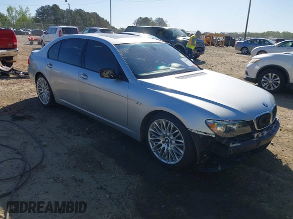 2008 BMW 7 Series 750Li with VIN WBAHN83528DT79949, listed as a IAAI auction lot 42016474 with 252,573 mi miles and . Bid and sale history available at carsss.com. Image 1.