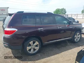 2012 Toyota Highlander Limited с VIN 5TDYK3EH5CS072729, выставлен на аукционе IAAI как лот 42098412 с пробегом 168 117 миль миль и . История ставок и продаж доступна на DreamBid. Изображение 14.
