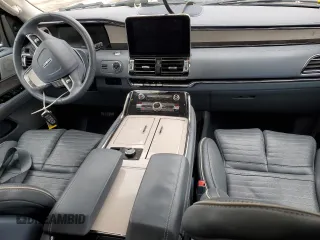 2020 Lincoln Navigator Black Label z VIN 5LMJJ3TT2LEL23765, wystawiony jako Copart lot #79443264 z przebiegiem 59 429 mil mil oraz Szkoda całkowita • Salvage title. Historia ofert i sprzedaży dostępna na DreamBid. Obrazek 8.