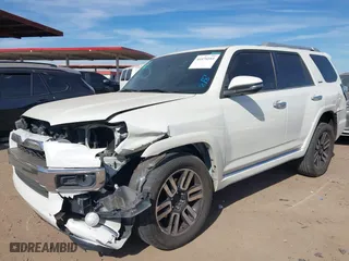 2017 Toyota 4Runner SR5 with VIN JTEBU5JR6H5464735, listed as a IAAI auction lot 41474161 with 171,394 mi miles. Bid and sale history available at carsss.com. Image 17.