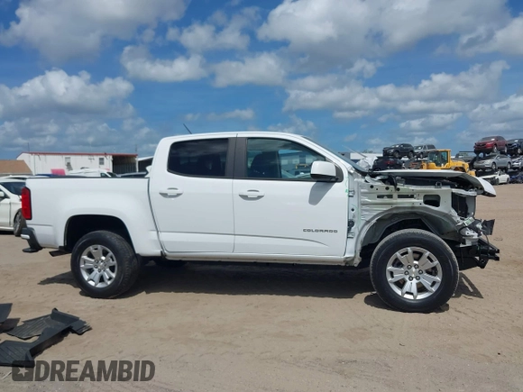 2021 Chevrolet Colorado 2WD LT z VIN 1GCGSCEN8M1159895, wystawiony jako IAAI lot #41946032 z przebiegiem 31 499 mil mil oraz . Historia ofert i sprzedaży dostępna na DreamBid. Obrazek 13.