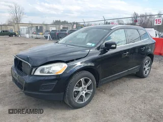2013 Volvo XC60 T6 z VIN YV4902DZ1D2368819, wystawiony jako IAAI lot #41833733 z przebiegiem 148 606 mil mil oraz . Historia ofert i sprzedaży dostępna na DreamBid. Obrazek 18.