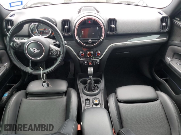 2018 MINI Countryman Cooper S with VIN WMZYT3C30J3E00533, listed as a Copart auction lot 70976664 with 39,469 mi miles and Salvage Title. Bid and sale history available at carsss.com. Image 8.