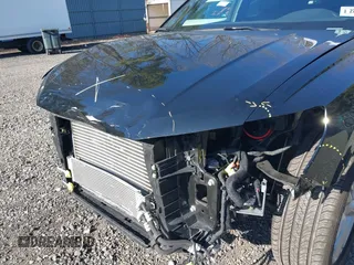 2022 Audi Q3 S line Premium Plus z VIN WA1EECF34N1048557, wystawiony jako IAAI lot #41758015 z przebiegiem 38 234 mil mil oraz . Historia ofert i sprzedaży dostępna na DreamBid. Obrazek 6.