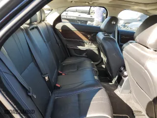 2018 Jaguar XJ with VIN SAJWA1C79J8W14555, listed as a Copart auction lot 39950303 with 86,316 mi miles. Bid and sale history available at carsss.com. Image 10.
