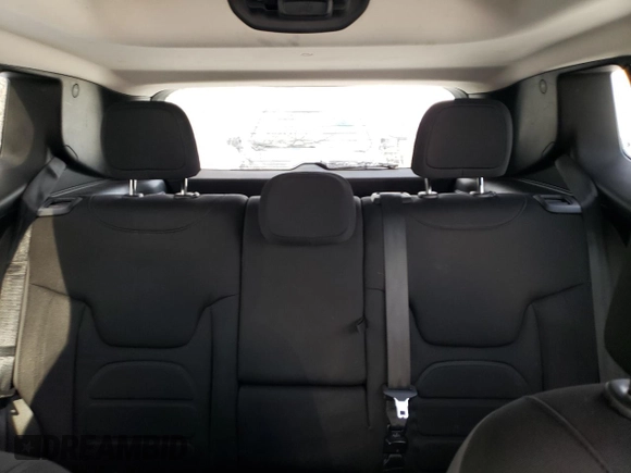 2016 Jeep Renegade Latitude with VIN ZACCJBBT7GPD64031, listed as a Copart auction lot 45688415 with 150,837 mi miles and Non Repairable. Bid and sale history available at carsss.com. Image 10.