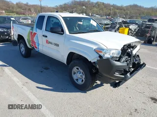 2023 Toyota Tacoma SR z VIN 3TYRX5GNXPT070487, wystawiony jako IAAI lot #41895233 z przebiegiem 73 795 mil mil oraz . Historia ofert i sprzedaży dostępna na DreamBid. Obrazek 1.