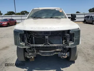 2017 Ford F-250 XLT with VIN 1FT7X2B63HEB19120, listed as a Copart auction lot 62352925 with Not provided miles and Salvage title. Bid and sale history available at DreamBid. Image 5.