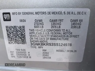 2025 Chevrolet Blazer RS с VIN 3GNKBKRS3SS124978, выставлен на аукционе IAAI как лот 41679182 с пробегом 3 532 миль миль и . История ставок и продаж доступна на DreamBid. Изображение 9.