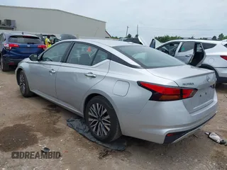 2024 Nissan Altima SV с VIN 1N4BL4DV7RN374415, выставлен на аукционе IAAI как лот 42391991 с пробегом 35 999 миль миль и . История ставок и продаж доступна на DreamBid. Изображение 3.