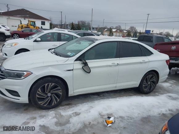 2019 Volkswagen Jetta SEL Premium with VIN 3VWG57BU9KM008717, listed as a IAAI auction lot 41566305 with 95,289 mi miles. Bid and sale history available at carsss.com. Image 14.