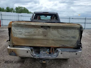 2017 Ram 2500 Tradesman z VIN 3C6UR5HL8HG590269, wystawiony jako Copart lot #61224455 z przebiegiem 65 888 mil mil oraz Szkoda całkowita • Salvage title. Historia ofert i sprzedaży dostępna na DreamBid. Obrazek 6.