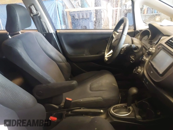 2012 Honda Fit Sport с VIN JHMGE8H50CC005439, выставлен на аукционе IAAI как лот 42458382 с пробегом 197 750 миль миль и . История ставок и продаж доступна на DreamBid. Изображение 5.